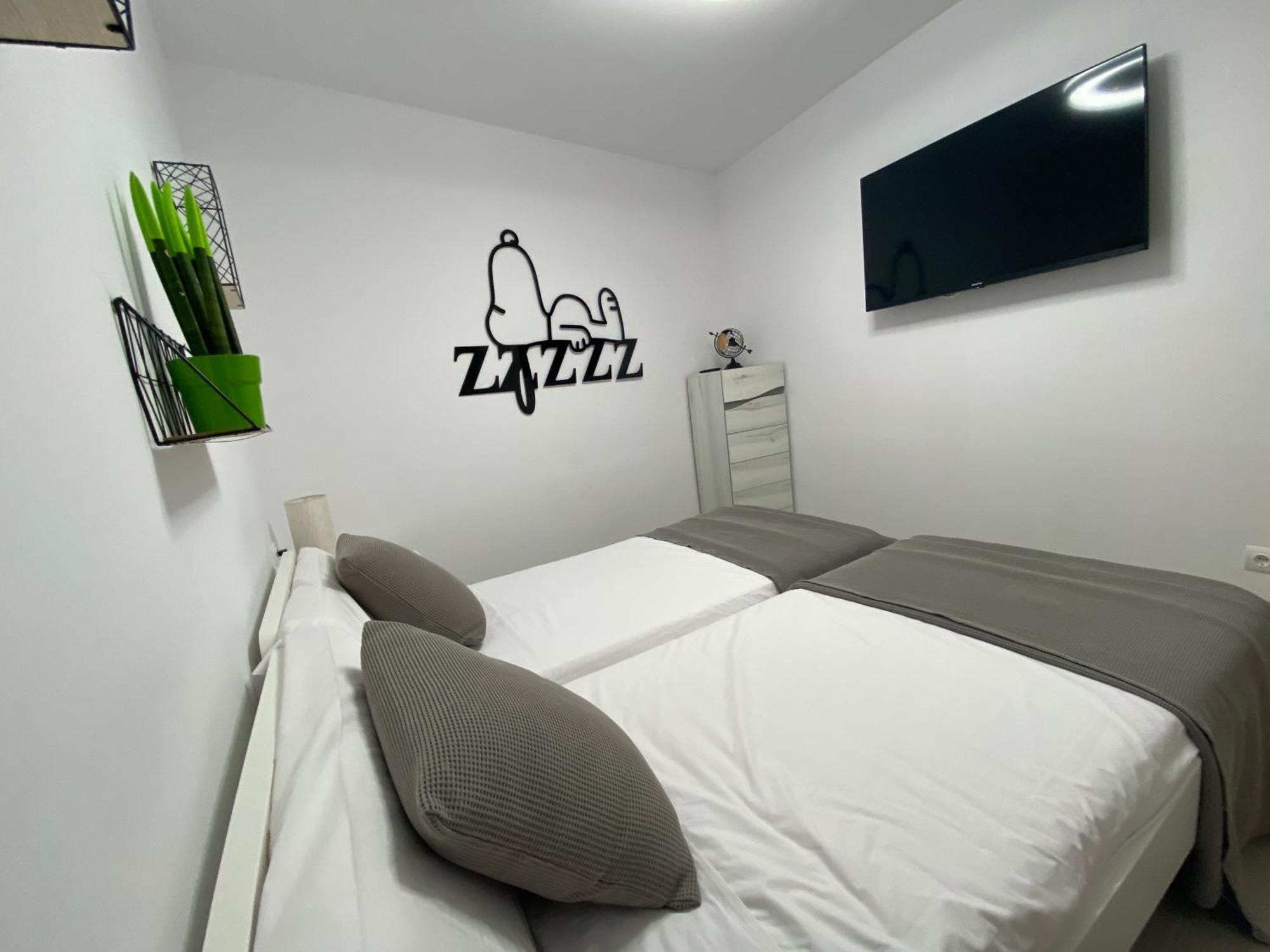 Apartaments L'Arc Палафругел Екстериор снимка